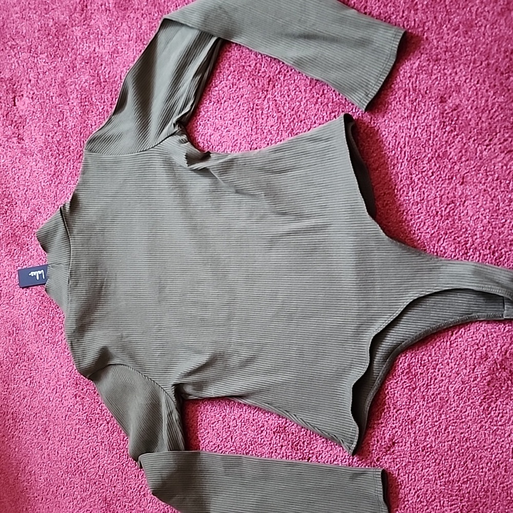Lulus Wilde Olive Greene Ribbed Long Sleeve Mock Neck Bodysuit. Large - Picture 7 of 7